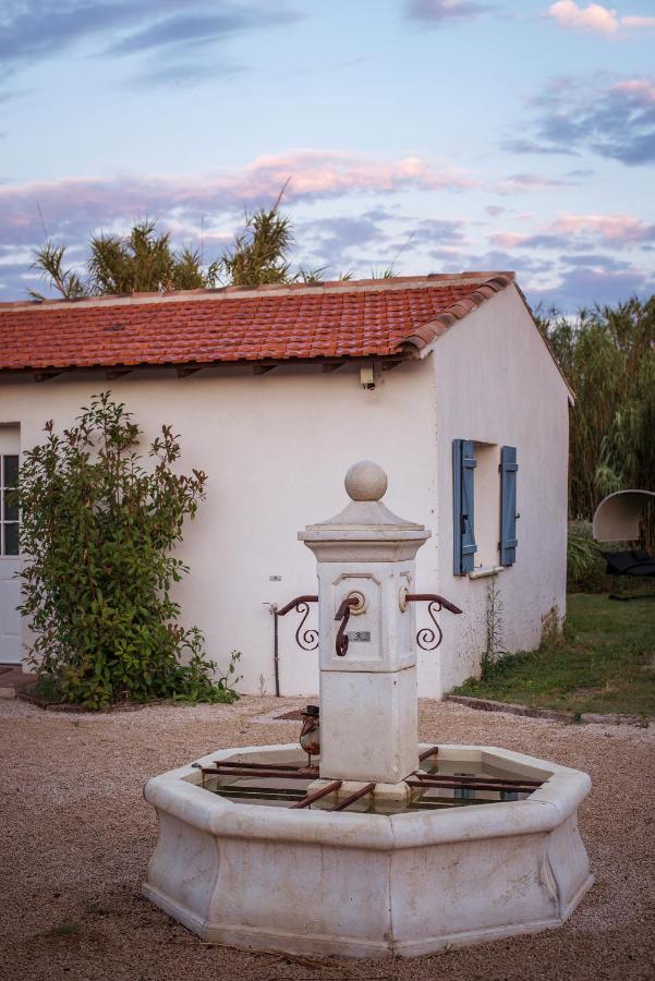 Mas Albert Espelly Saintes-Maries-de-la-Mer Exteriér fotografie